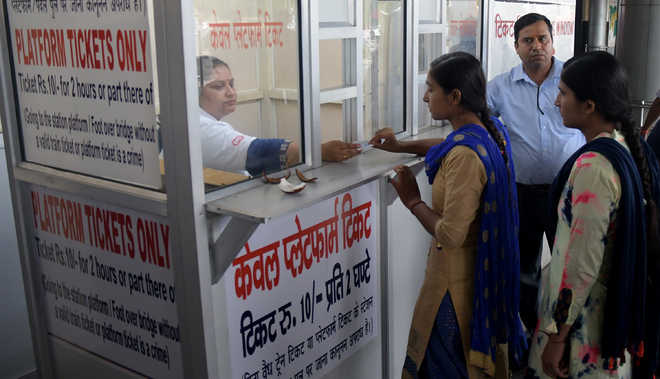 railway platform ticket counter