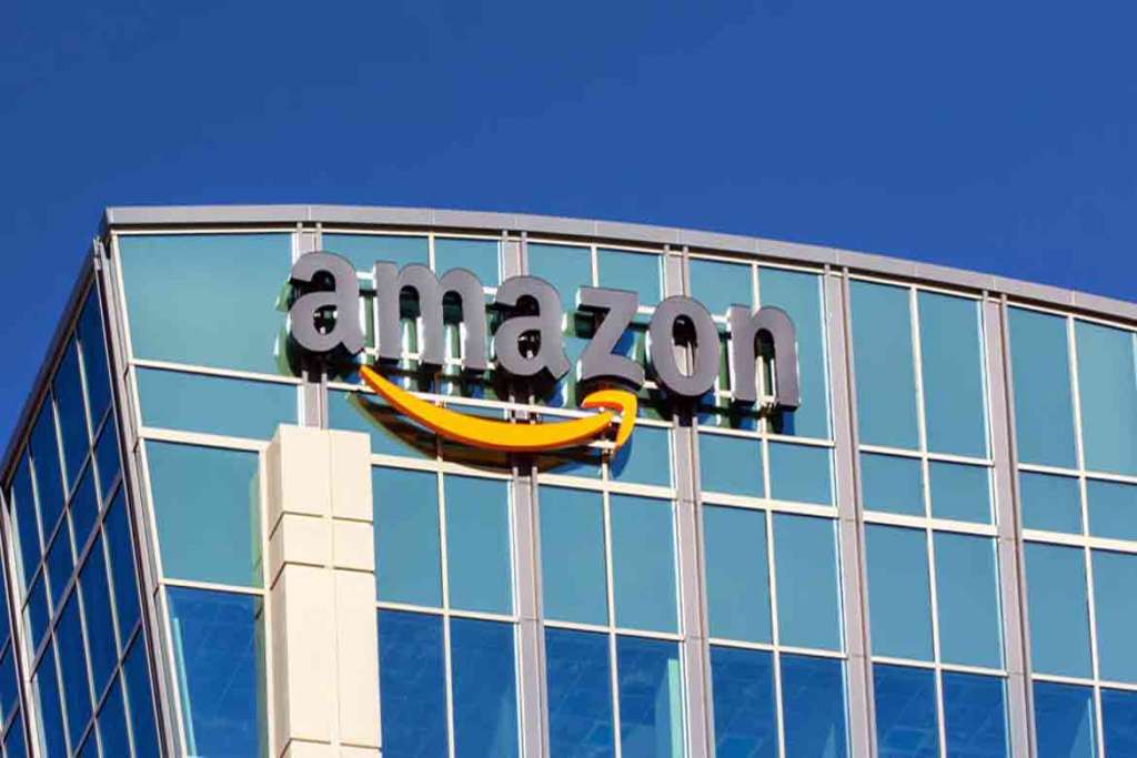 Amazon 1024X683 1 Satya Day