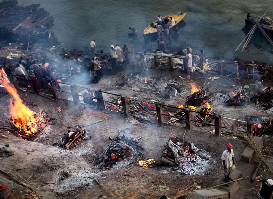 Manikarnika Ghat