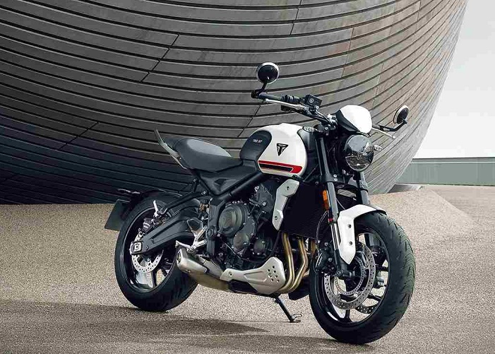 Triumph Trident 660 Satya Day