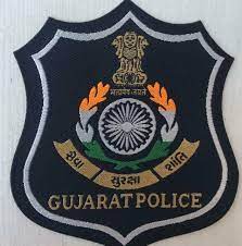 NAVSARI: આંબાવાડીમાંથી કેરી ચોરીમાં જૂથ અથડામણ થતાં પોલીસ પર પથ્થરમારો Unknown 3