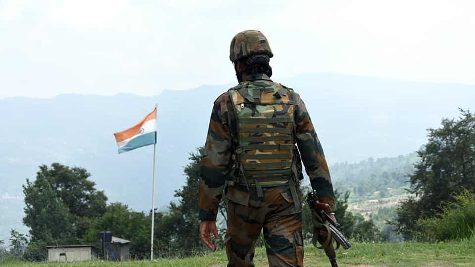Army Soldier Patrol Near Line Loc Control 8916Fdf4 Dcb8 11Ea A443 929E5Cf741Bd Satya Day
