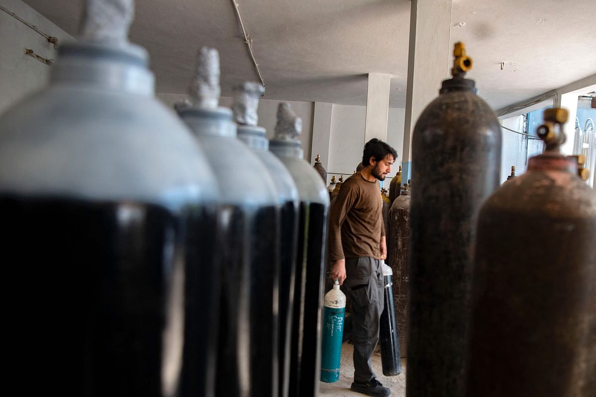 Oxygen Cylinder Fraud Satya Day