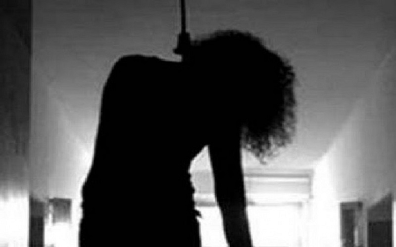 woman suicide