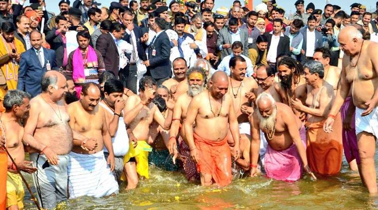 yogi aditynath dip in ganga