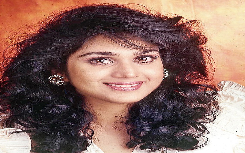 meenakshi seshodri
