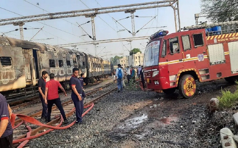 Train Fire Satya Day