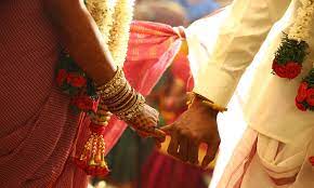 UTTAR-PRADESH: શા માટે લગ્ન પછી પણ પત્ની શારીરિક સંબંધ બાંધવા માટે તૈયાર નહોતી થતી 1 18