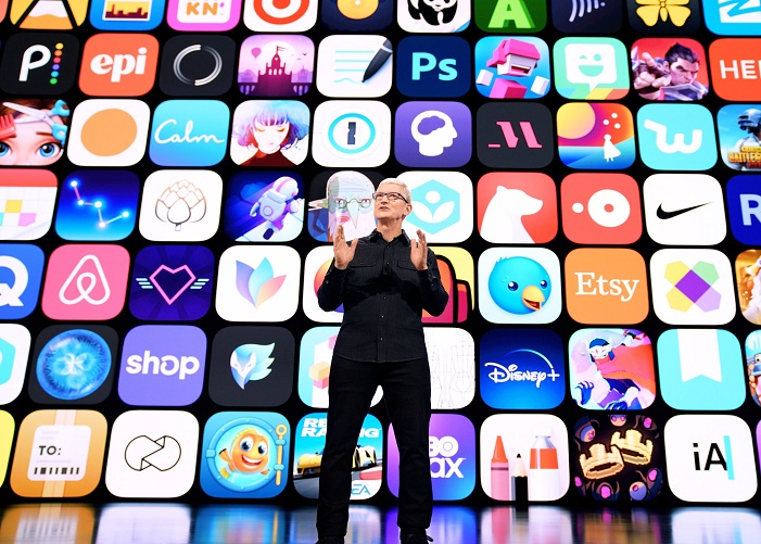 Apple 4 Satya Day