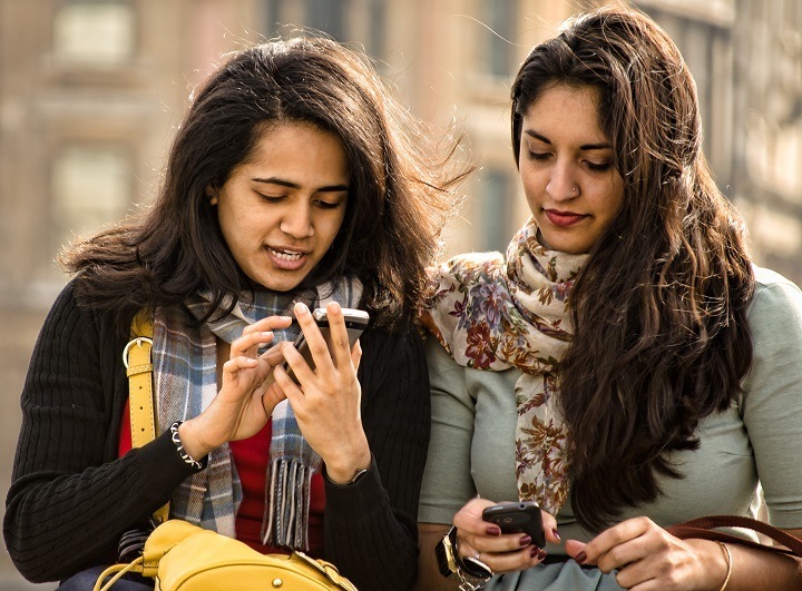 Mobile Users In India Satya Day