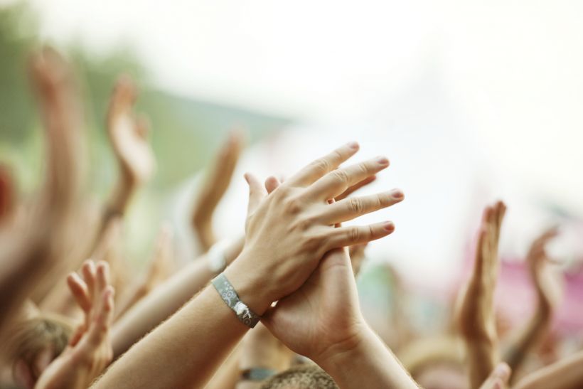 hands clapping copy