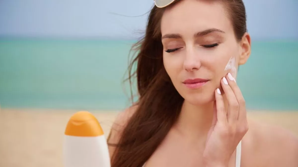 SUNSCREEN