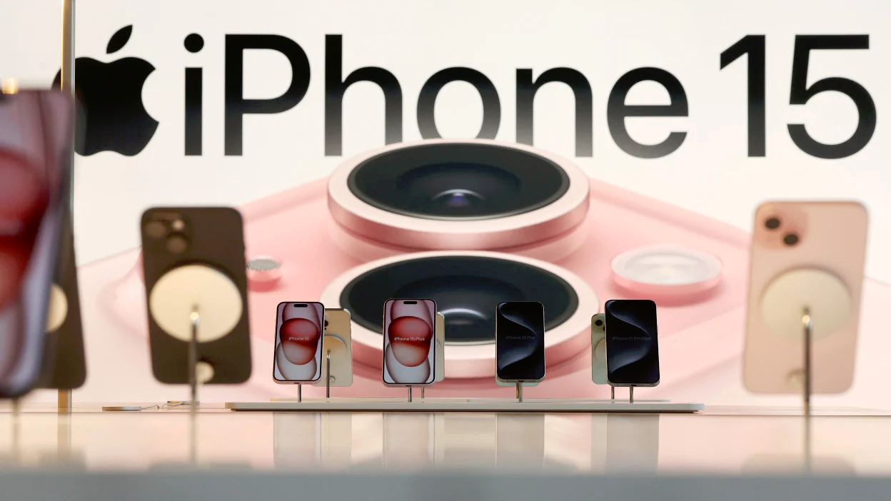 iPhone 15 Plus