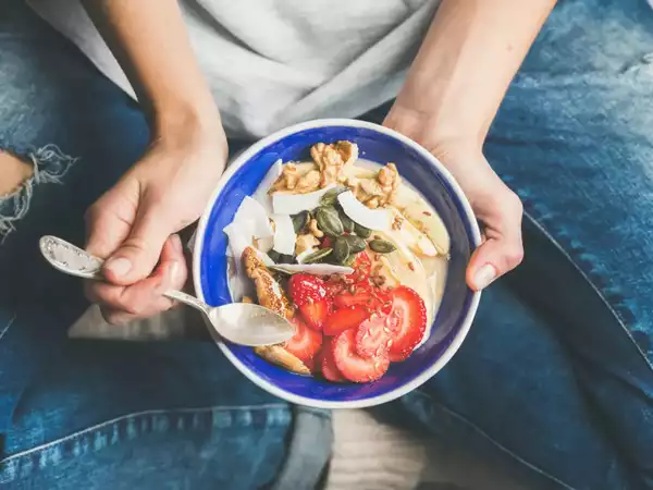 dont even accidentally eat these foods on an empty stomach
