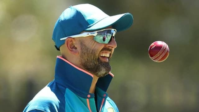 Aus Vs Pak 1St Test Will Nathan Lyon Make Grand Entry In Shane Warne Glenn Mcgrath Special Club Satya Day