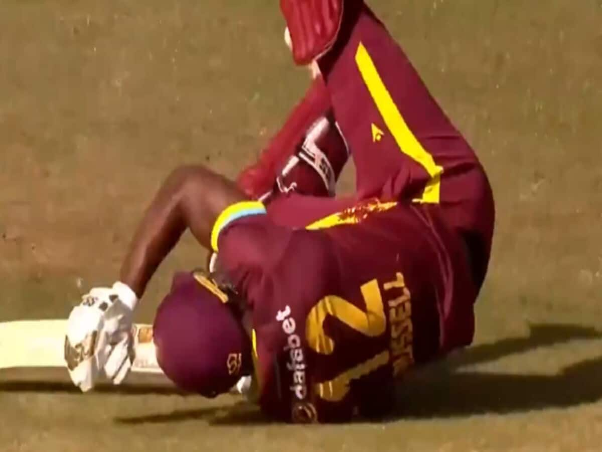 Eng Vs Wi 2Nd T20I Andre Russell Hits Six Even While Falling Have You Ever Seen Such A Unique Shot Satya Day