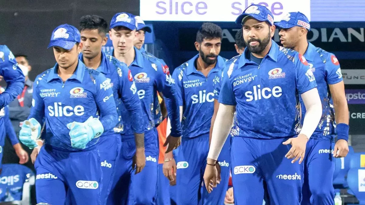 ipl auction 2024 mumbai indians auction preview mi weaknesses strengths and which players can be targeted know everything in one click