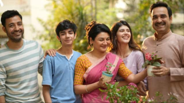Pankaj Tripathi Talked About Intimate Scene In Ott Platform Zee5 Suspense Thriller Film Kadak Singh Satya Day