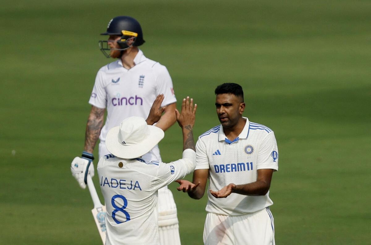 CRICKET 8