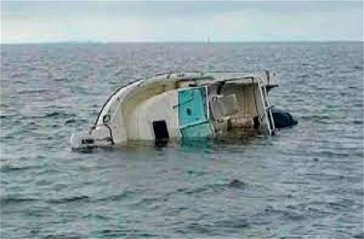 ગુજરાત: વડોદરા શહેરમાં શાળાના વિદ્યાર્થીઓથી ભરેલી બોટ તળાવમાં ડુબી. vadodra
