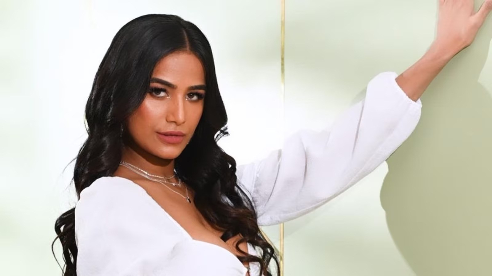 Poonam Pandey ને Cervical Cancer અવેરનેસ પ્રોગ્રામની બ્રાન્ડ એમ્બેસેડર બનાવવામાં નહીં આવે: કેન્દ્રીય આરોગ્ય મંત્રાલય POONAM PANDEY
