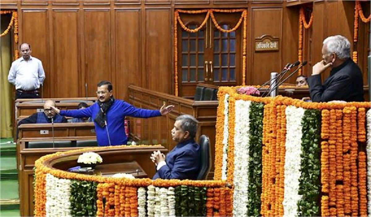 eqakWUrE kejriwal
