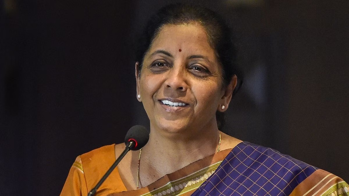 nirmla shitarmam