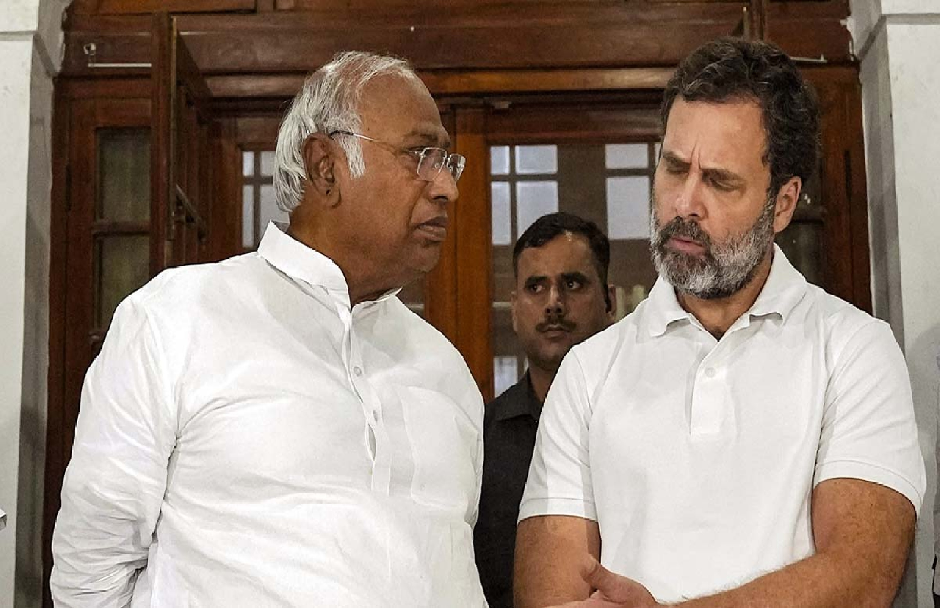 GRhnPFVd rahul1 1