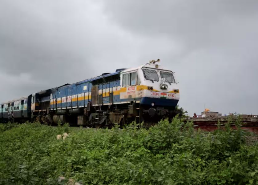 Holi Train Satya Day