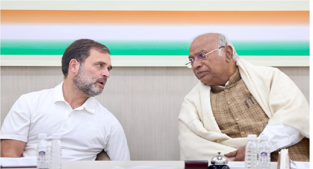 rahul and kharge 1