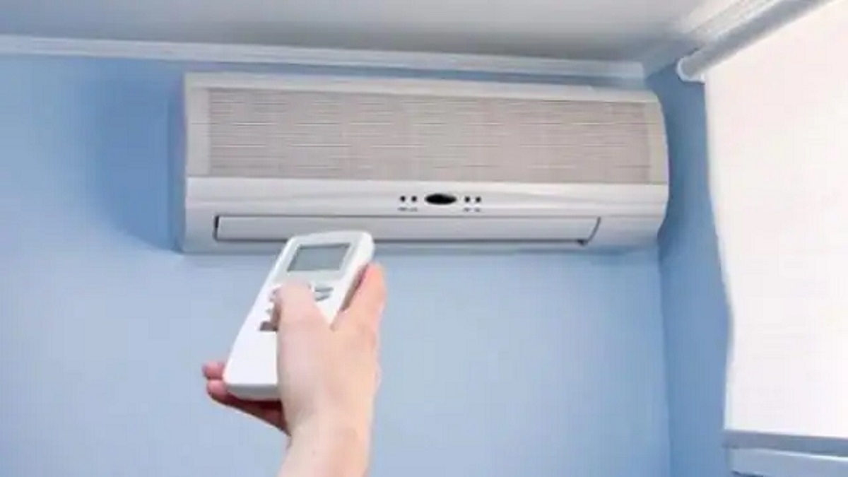 AC