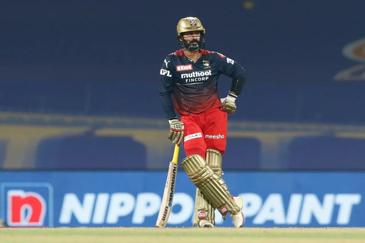 dinesh kartik