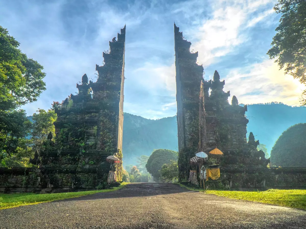 Reo8Ugnv Bali Satya Day