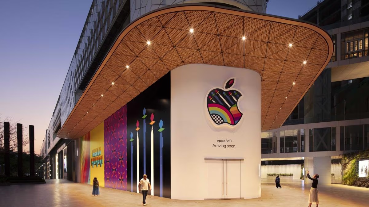 Apple Employees
