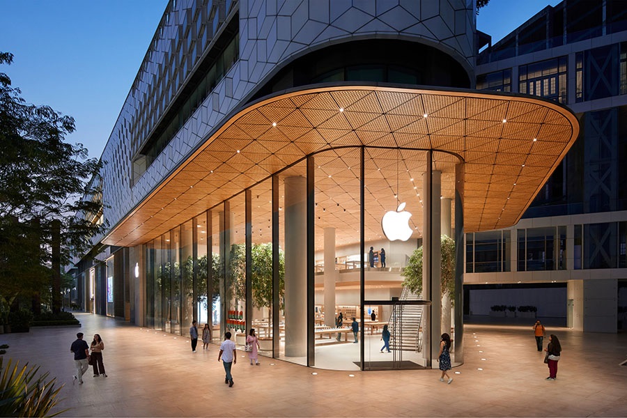 New Apple Stores