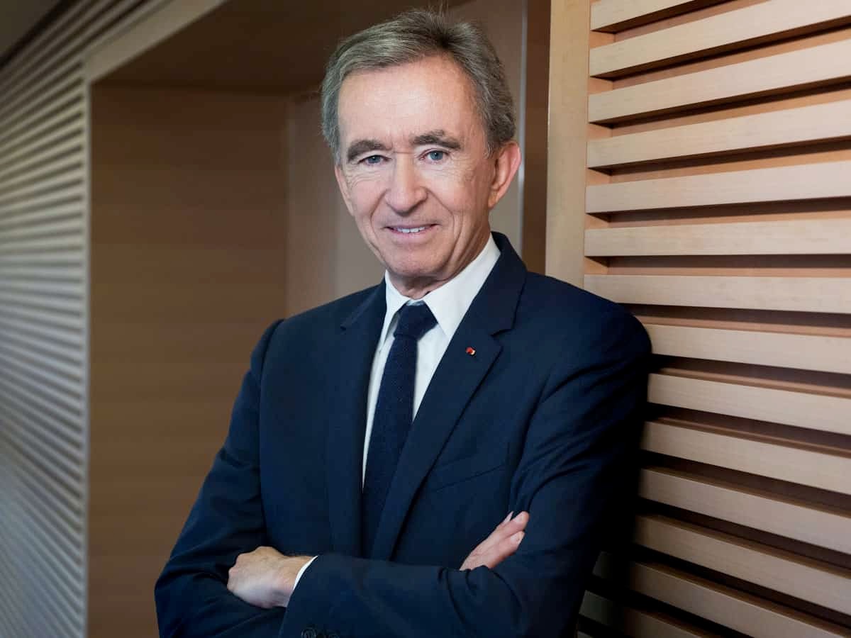 BERNARD ARUNAULT