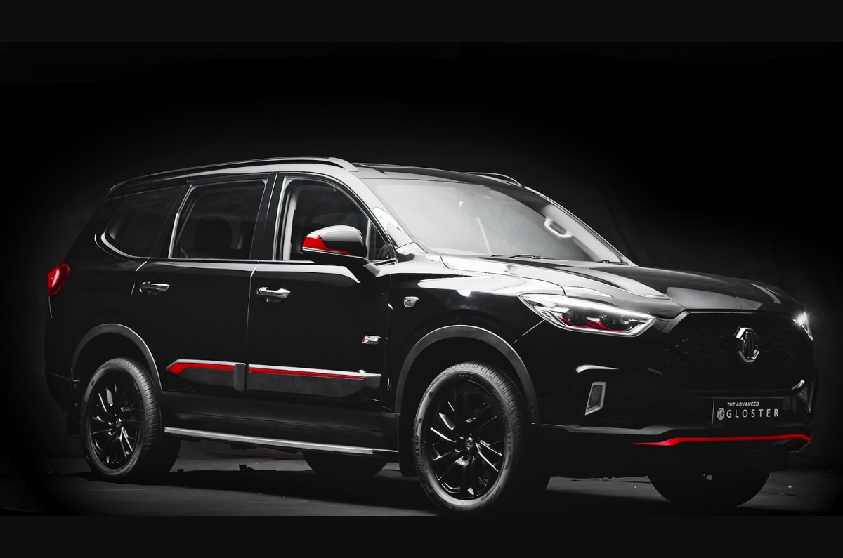 MG Hector Blackstorm Edition.1