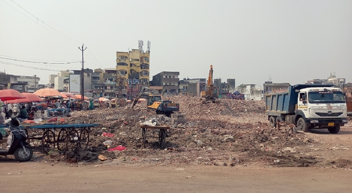 VALSAD VEG. MARKET.1