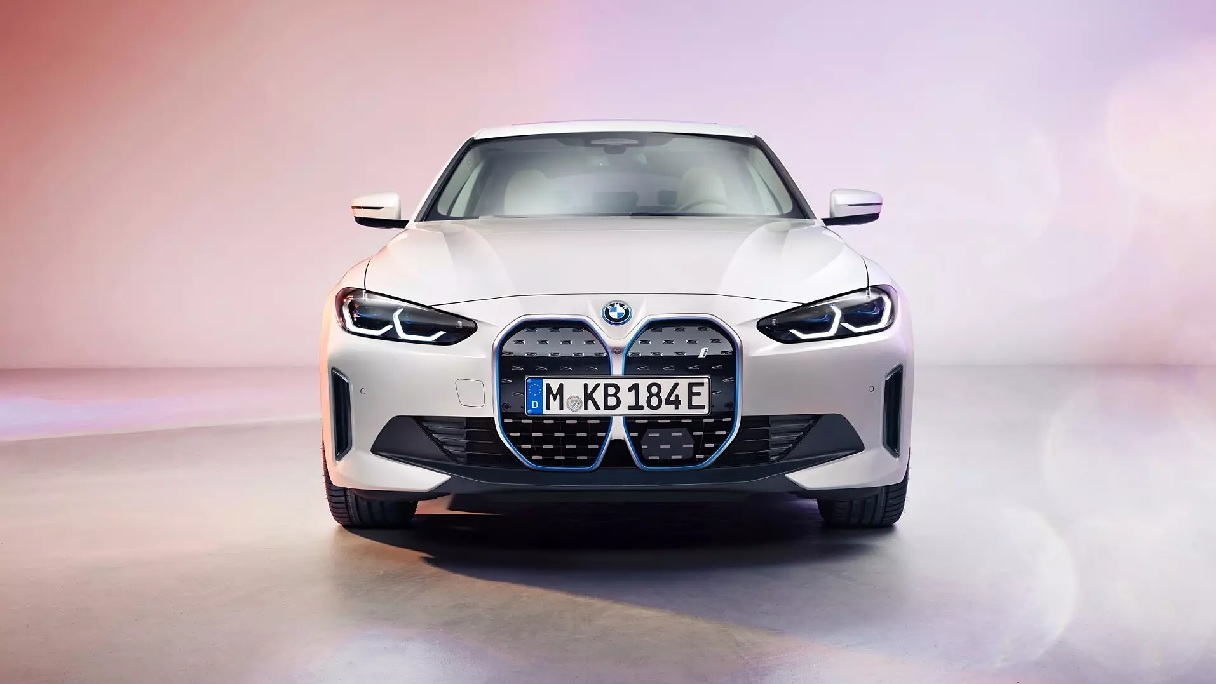 Bmw 4I 1 Satya Day