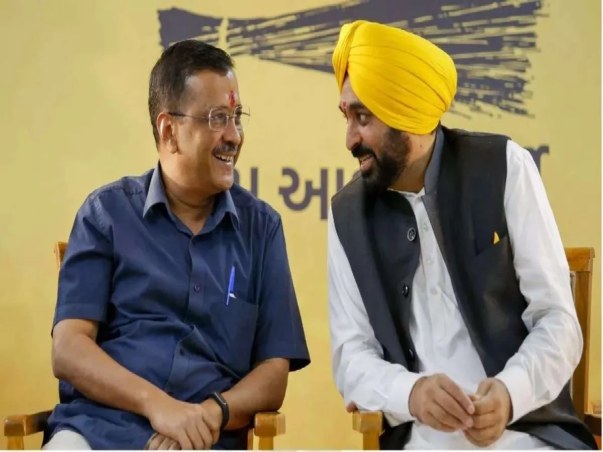 yPWauKUa delhi cm