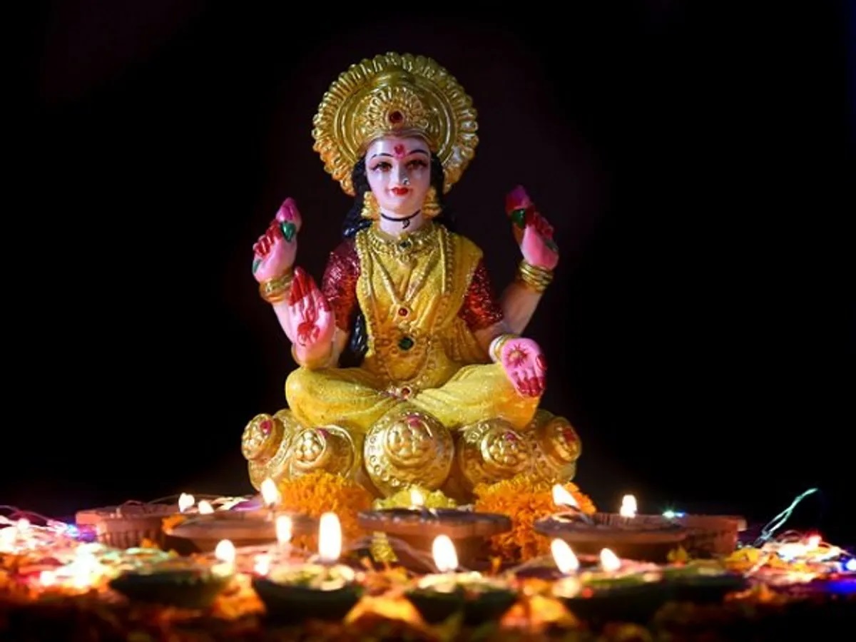 Maa Laxmi - Diwali 2024