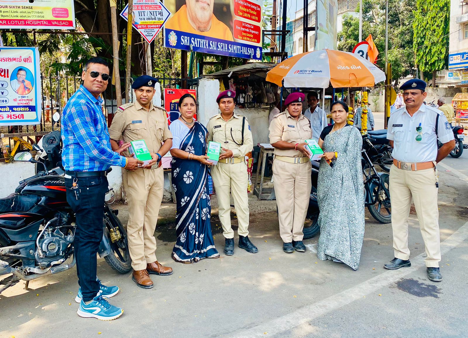 VALSAD POLICE