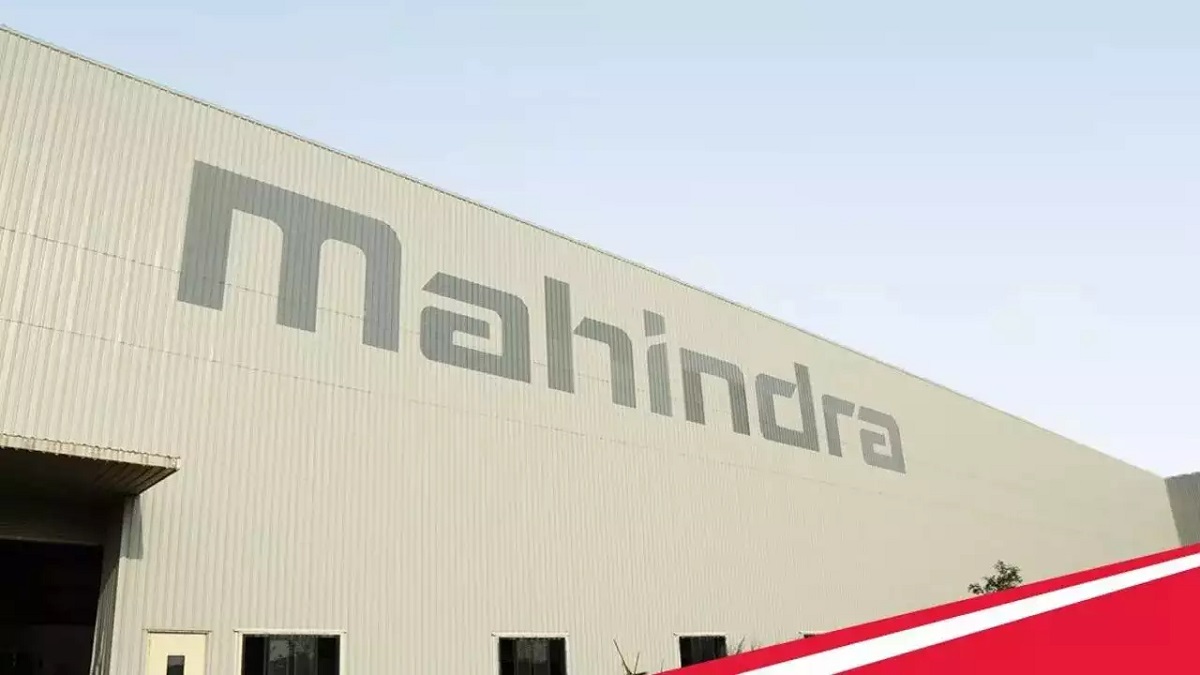 Mahindra share price: