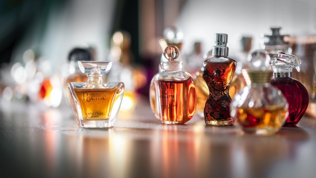 perfume. 1