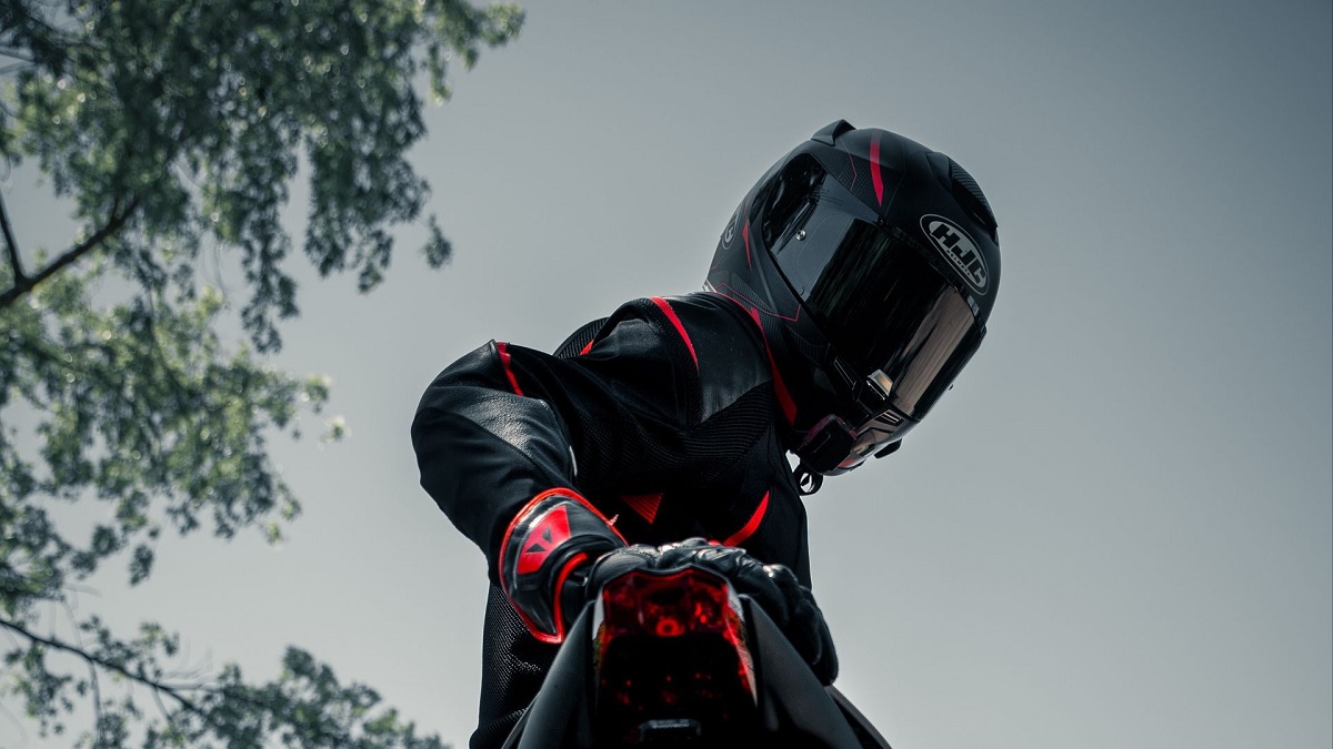 Helmet Satya Day