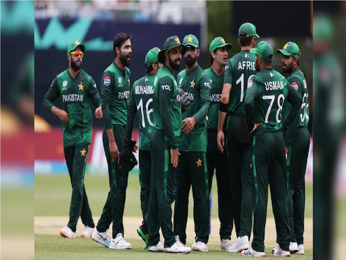 PAKISTAN TEAM