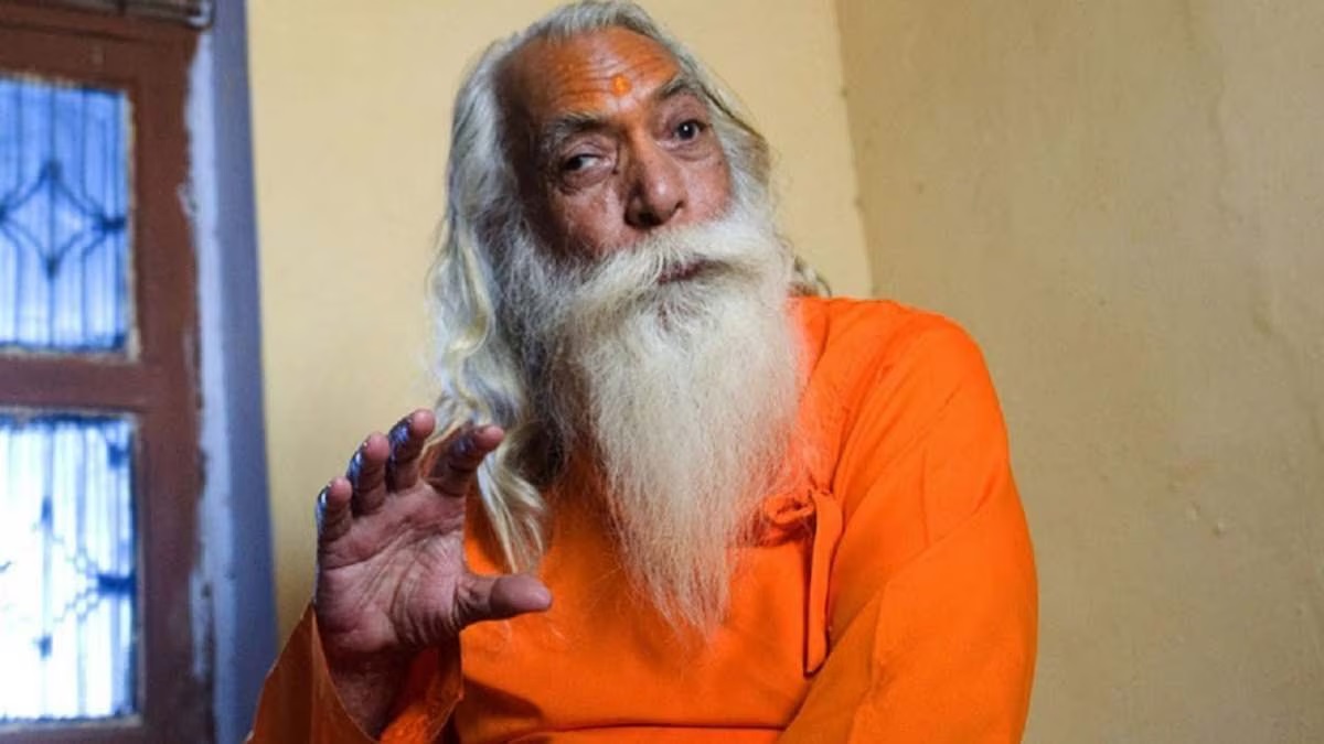 PUJARI SATYENDRA DAS RAM MANDIR