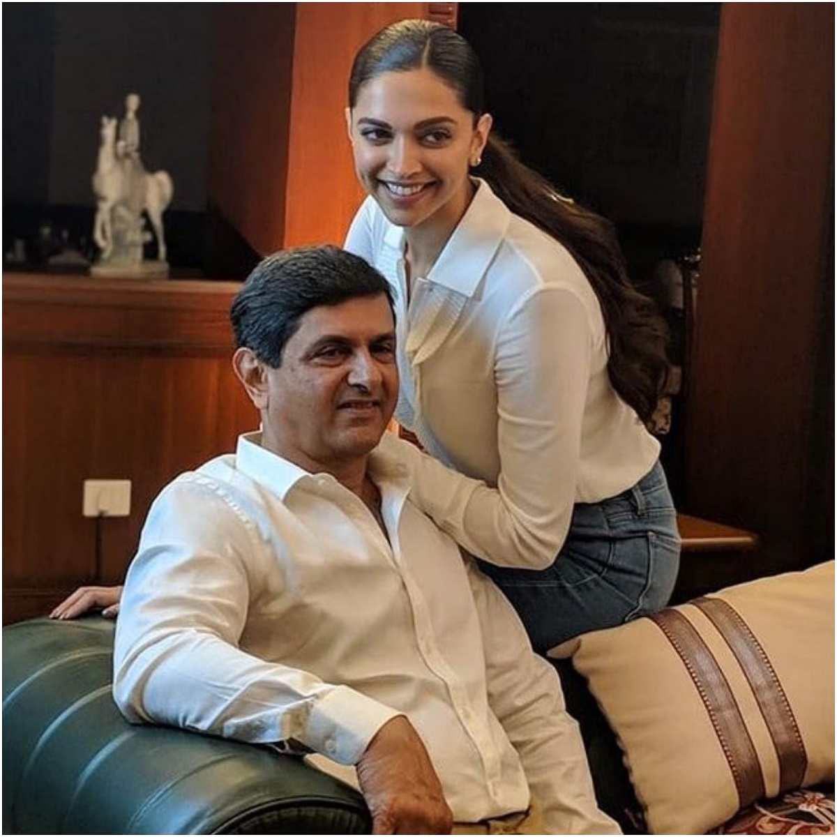 Deepika And Prakash Padukone Satya Day