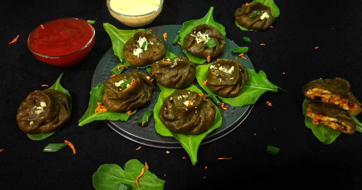 momos.23