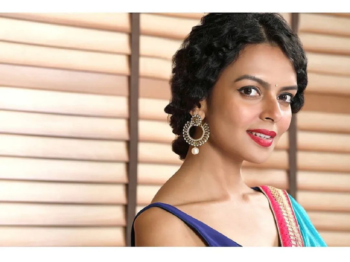 bidita bag221